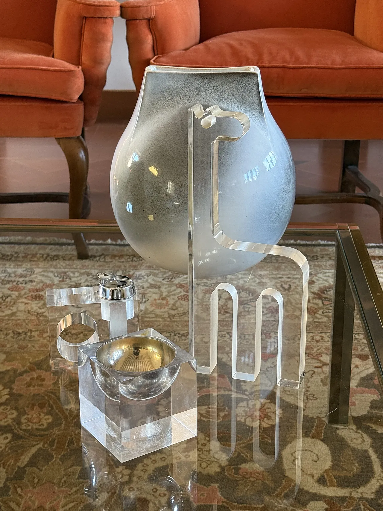 Accendino da tavolo in lucite trasparente Space Age, Italia, anni '70 2