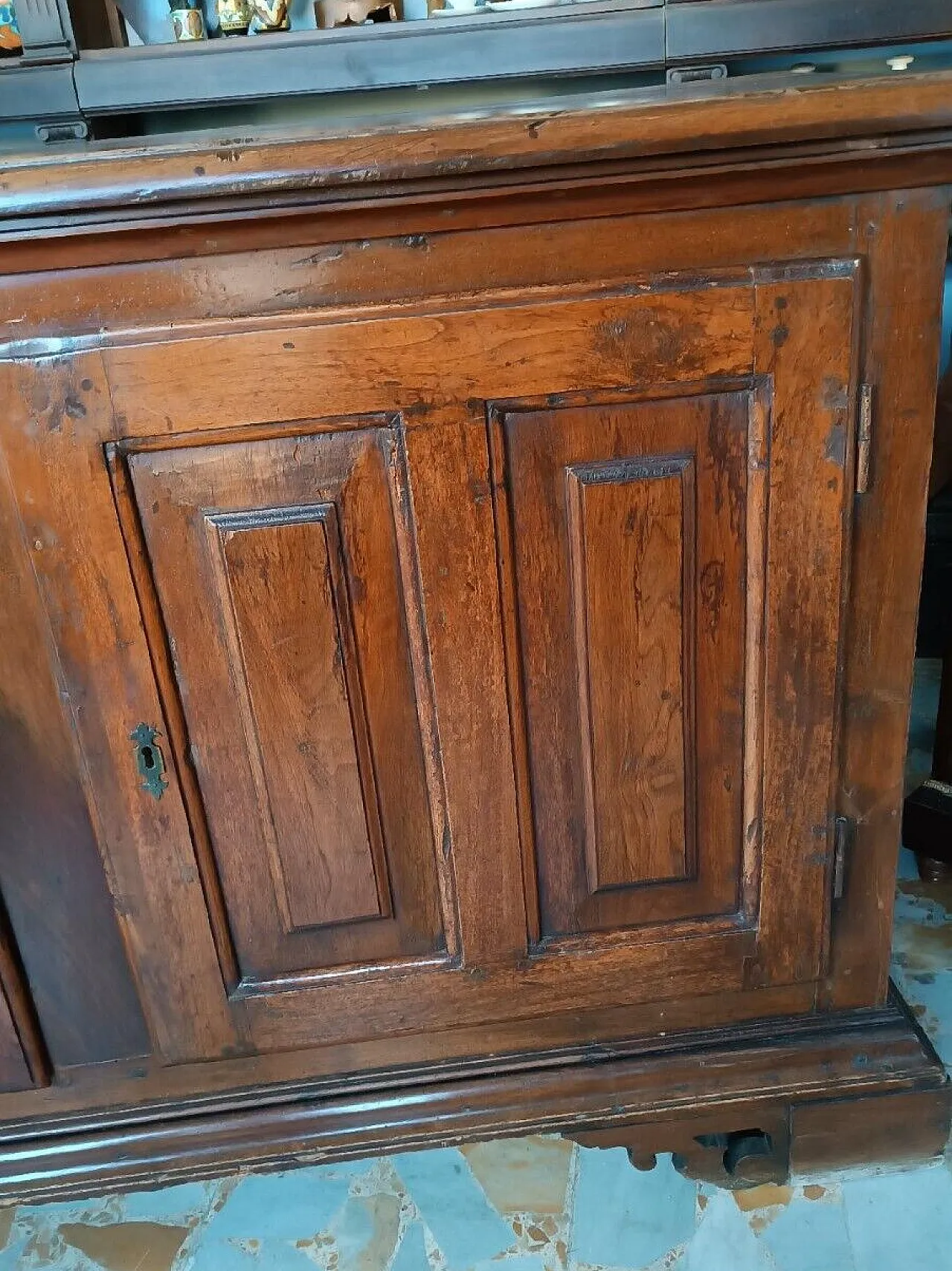 Credenza in noce massello, '600 6