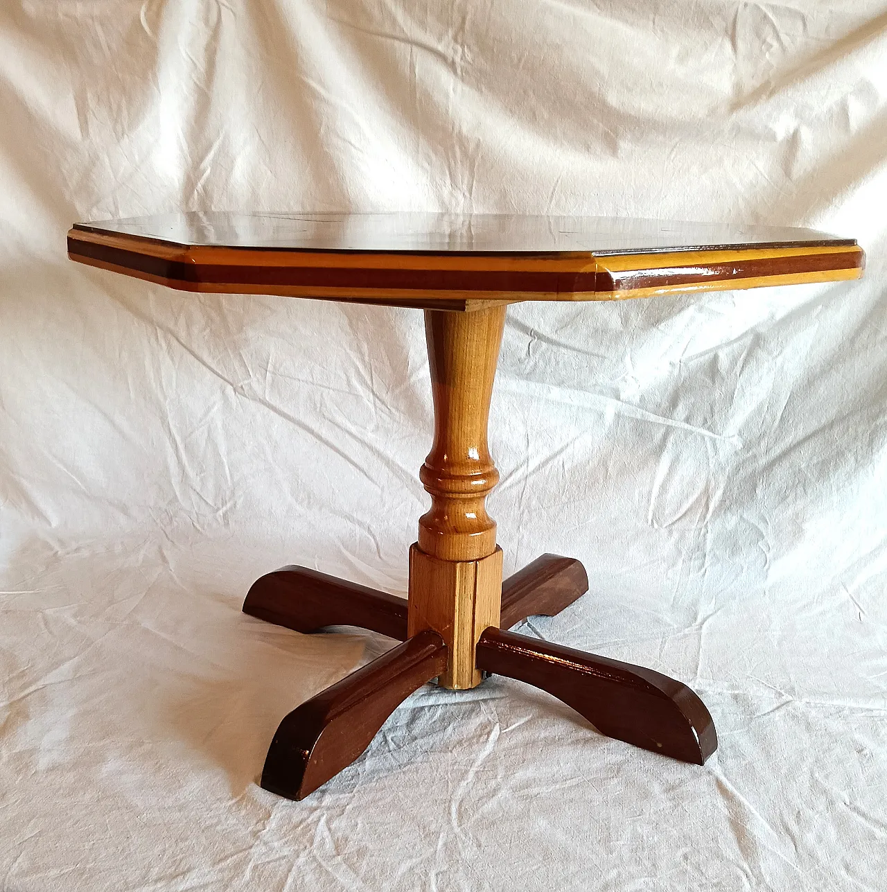 Tavolino di servizio con top ottagonale, anni '60 4