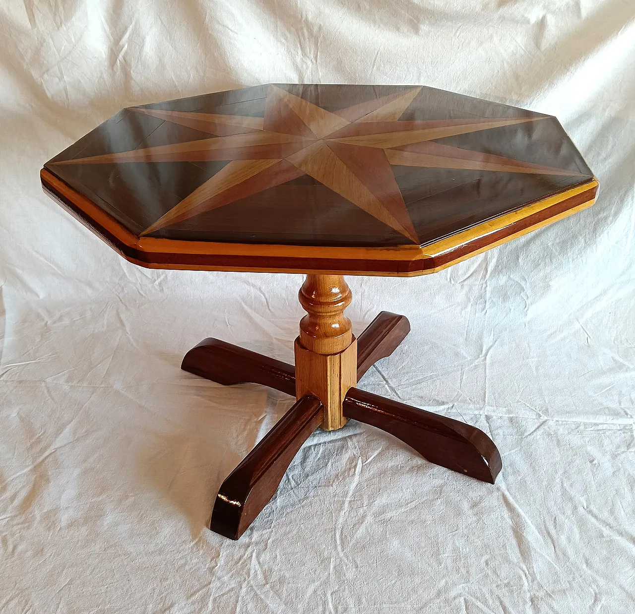 Tavolino di servizio con top ottagonale, anni '60 5