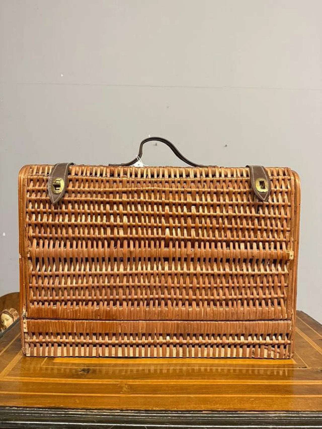 Old suitcase wicker, 50s 1