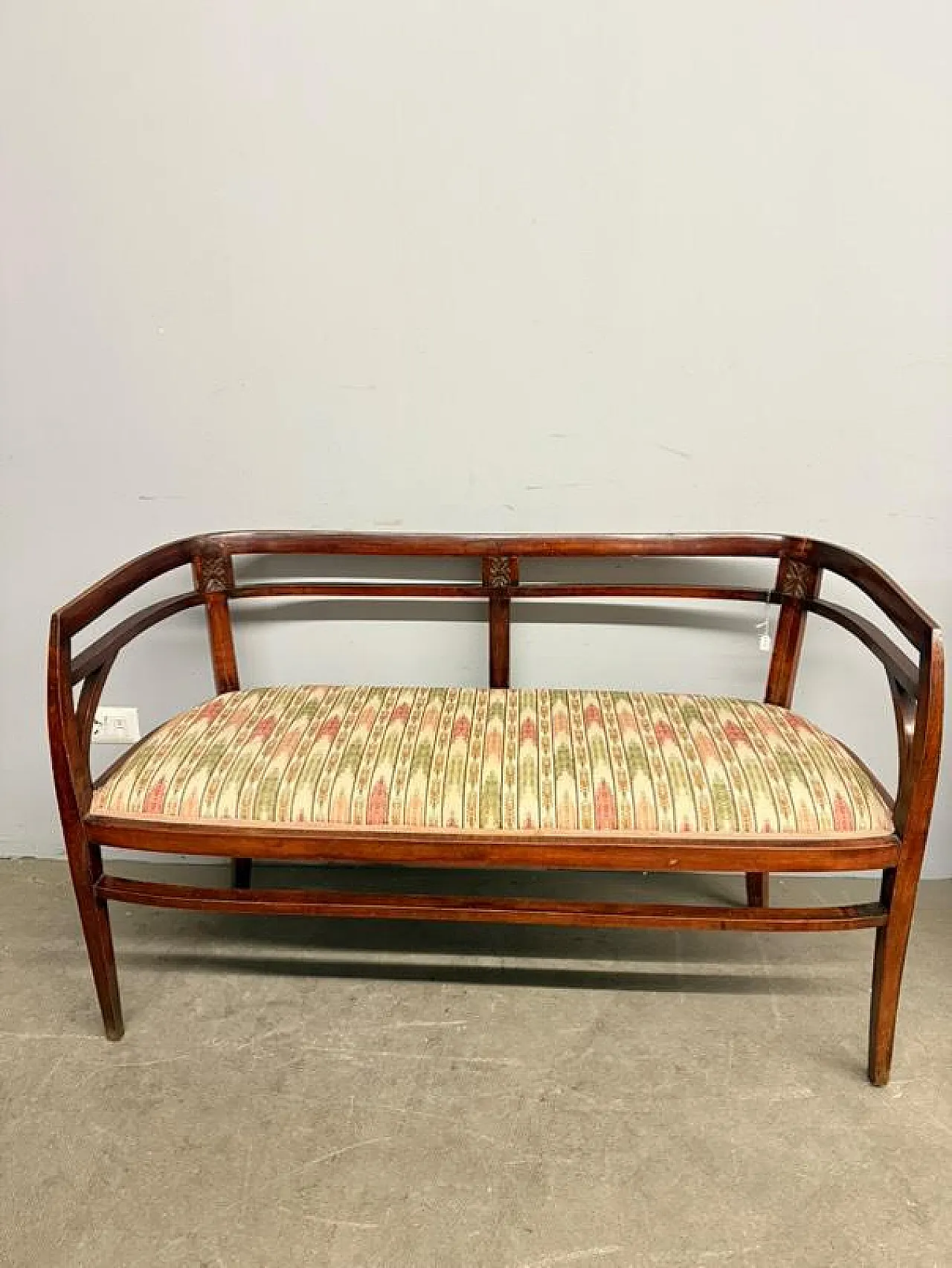 Liberty sofa in mahogany, 1930 1