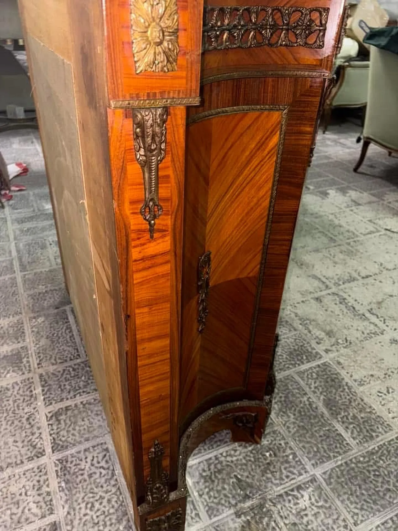 French sideboard, 70s 8