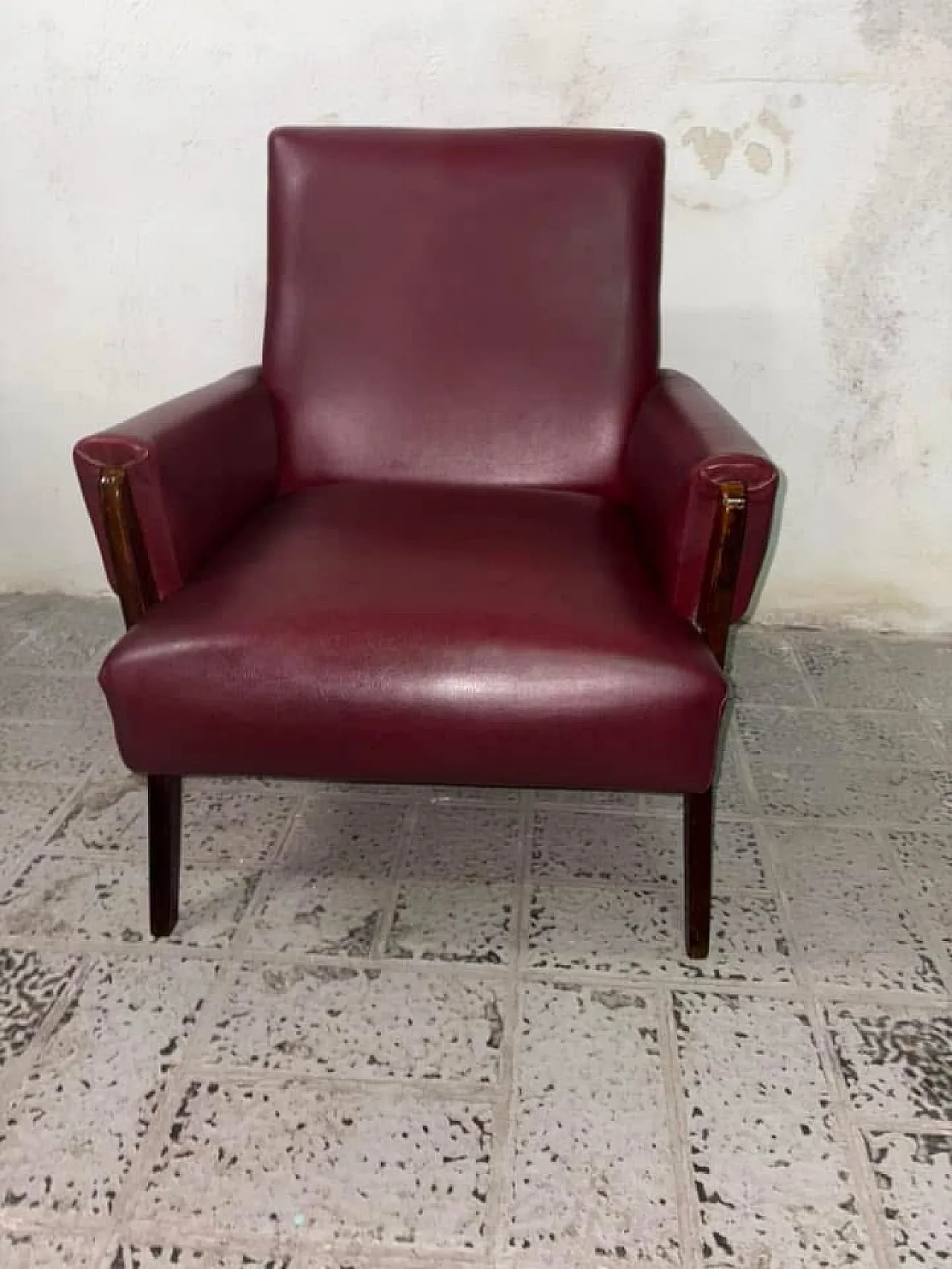 Red armchair, 70s 3