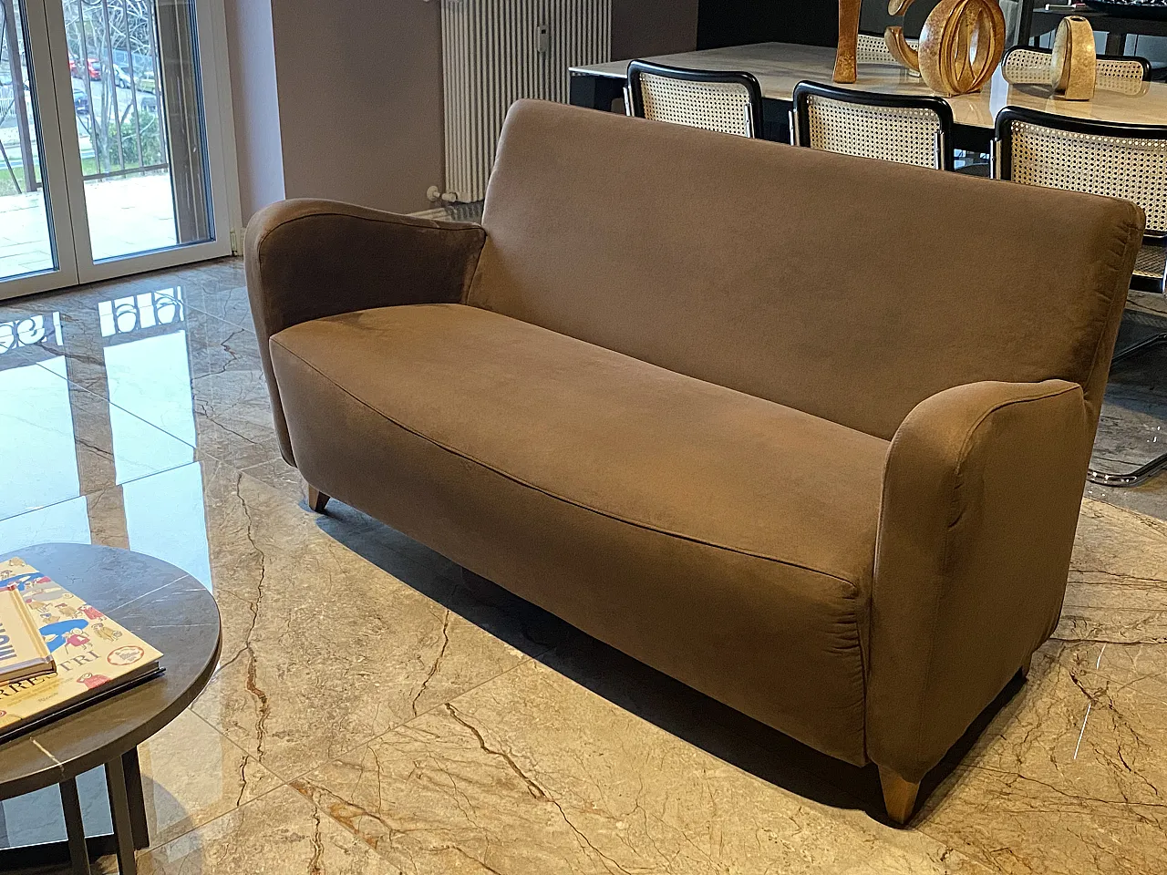 Divano e due poltrone Mobil Girgi modello Alice, 1980 7