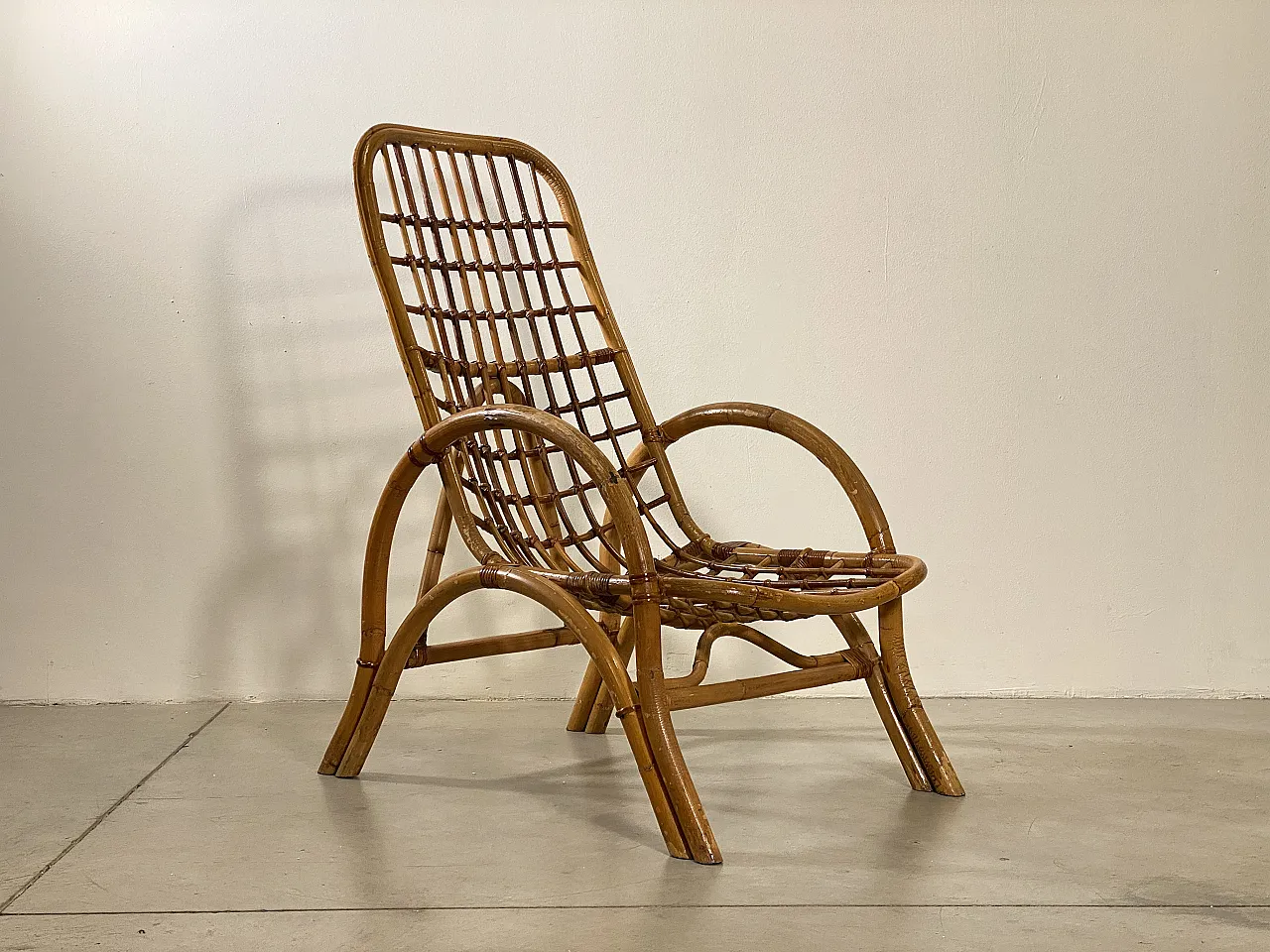 Coppia di poltrone in giunco e bambù, anni '70 5