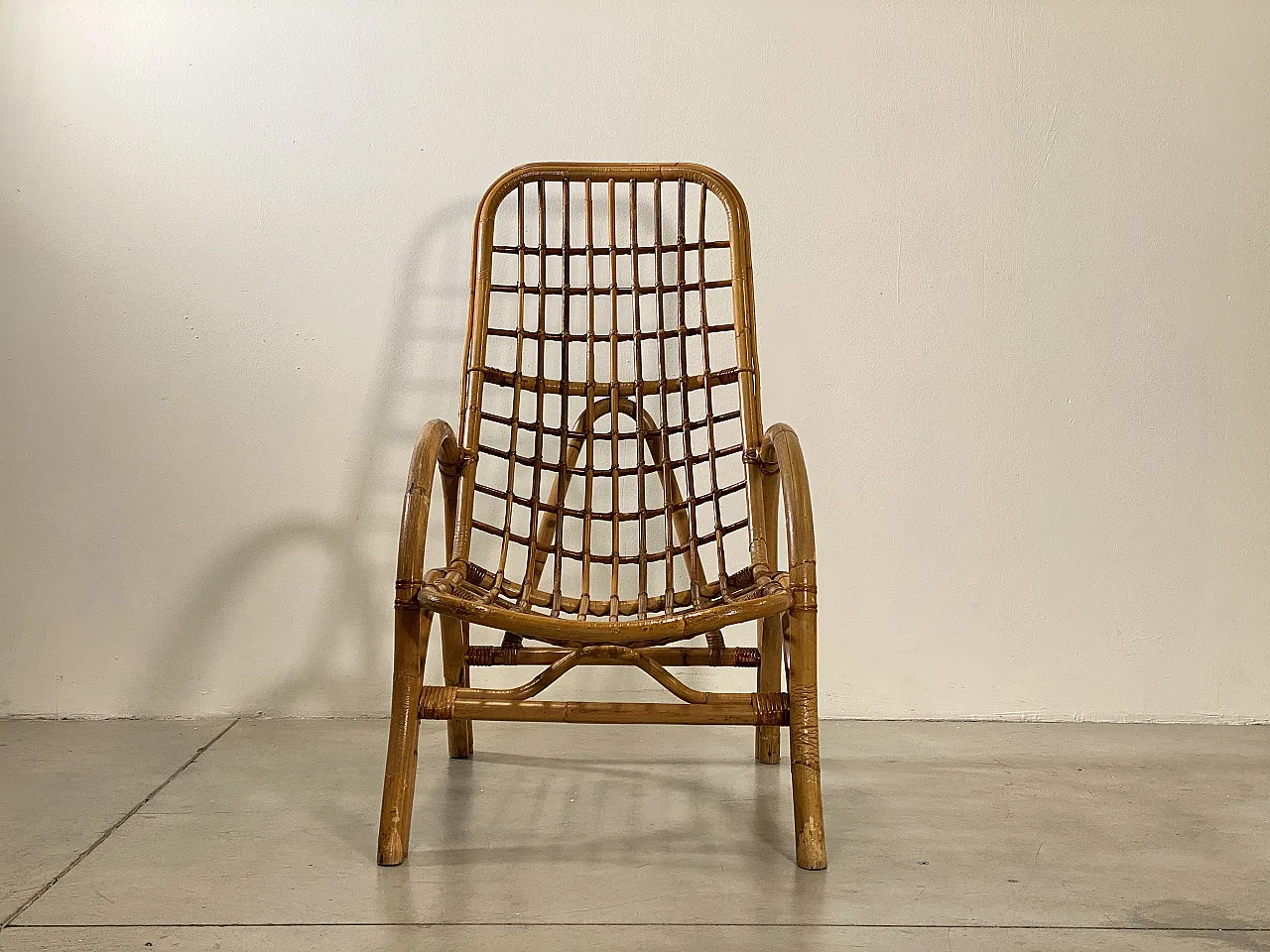 Coppia di poltrone in giunco e bambù, anni '70 6
