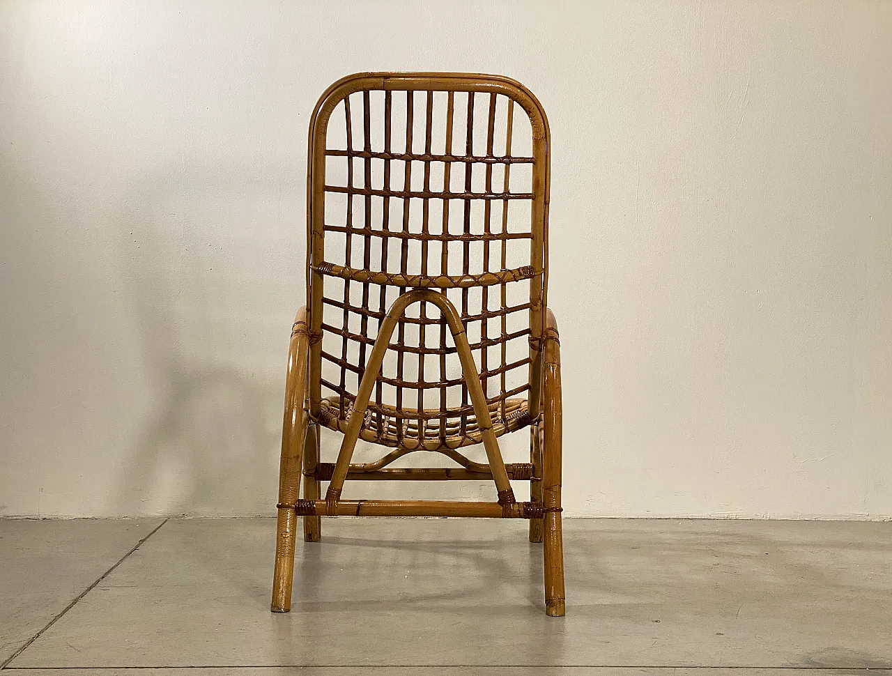 Coppia di poltrone in giunco e bambù, anni '70 11