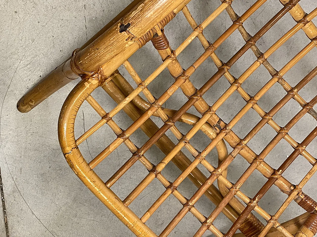 Coppia di poltrone in giunco e bambù, anni '70 13