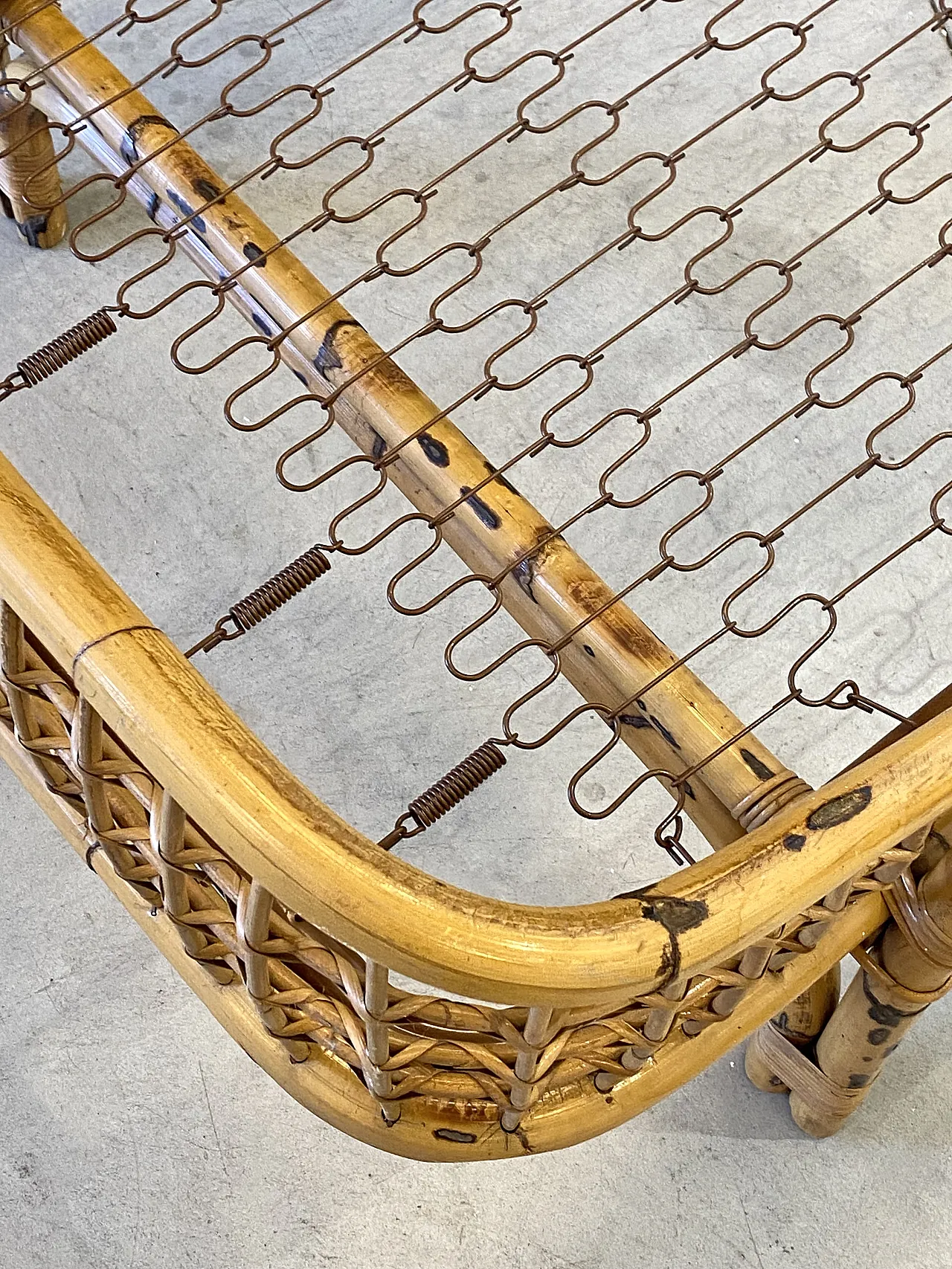 Pair of beds in rush and bamboo, 70s 18