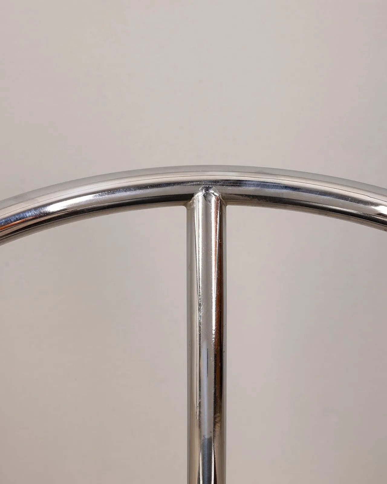 4 Sedie tripode, anni '70 8