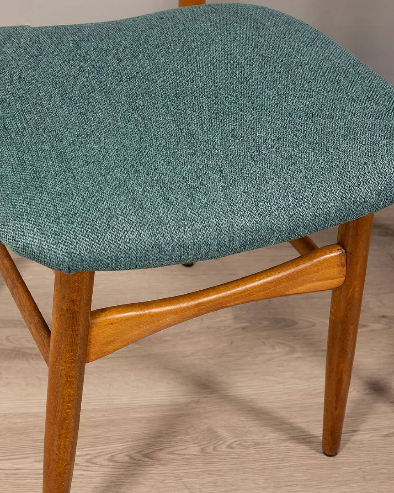 4 Chairs in green fabric, 1960s 8