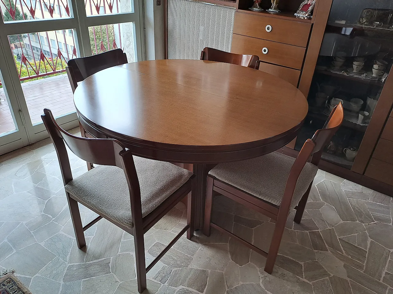 4 wooden chairs, 70s 2