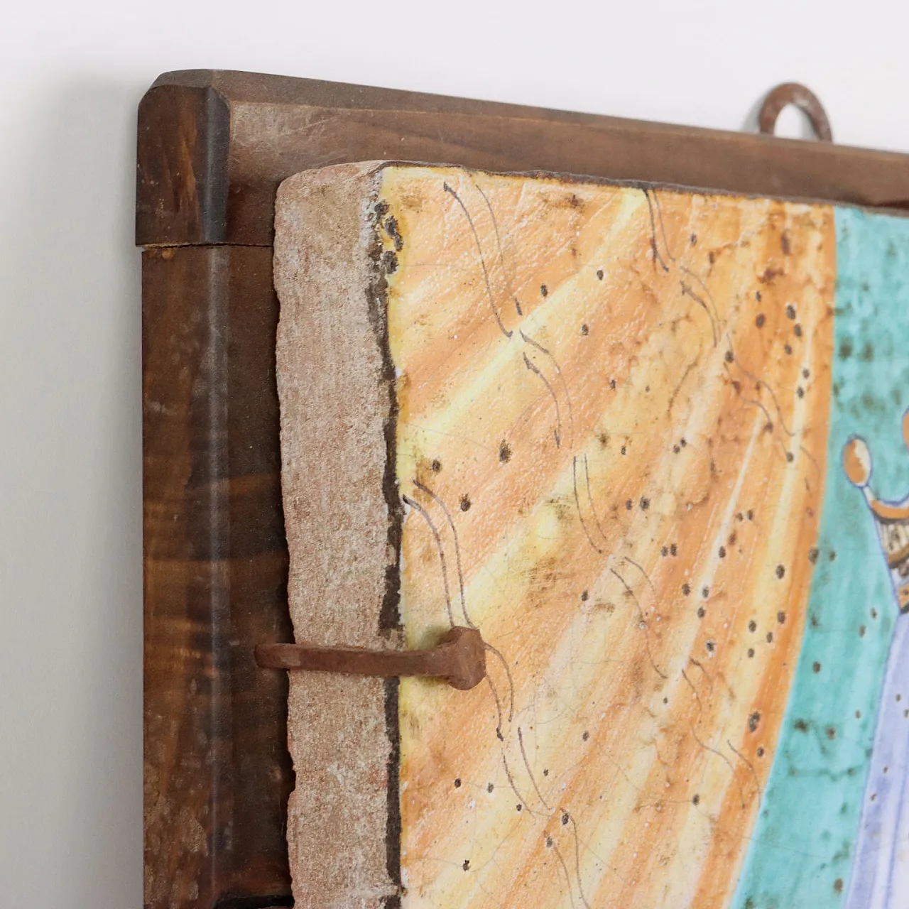 Soggetto religioso, quadro in maiolica e legno, '900 9