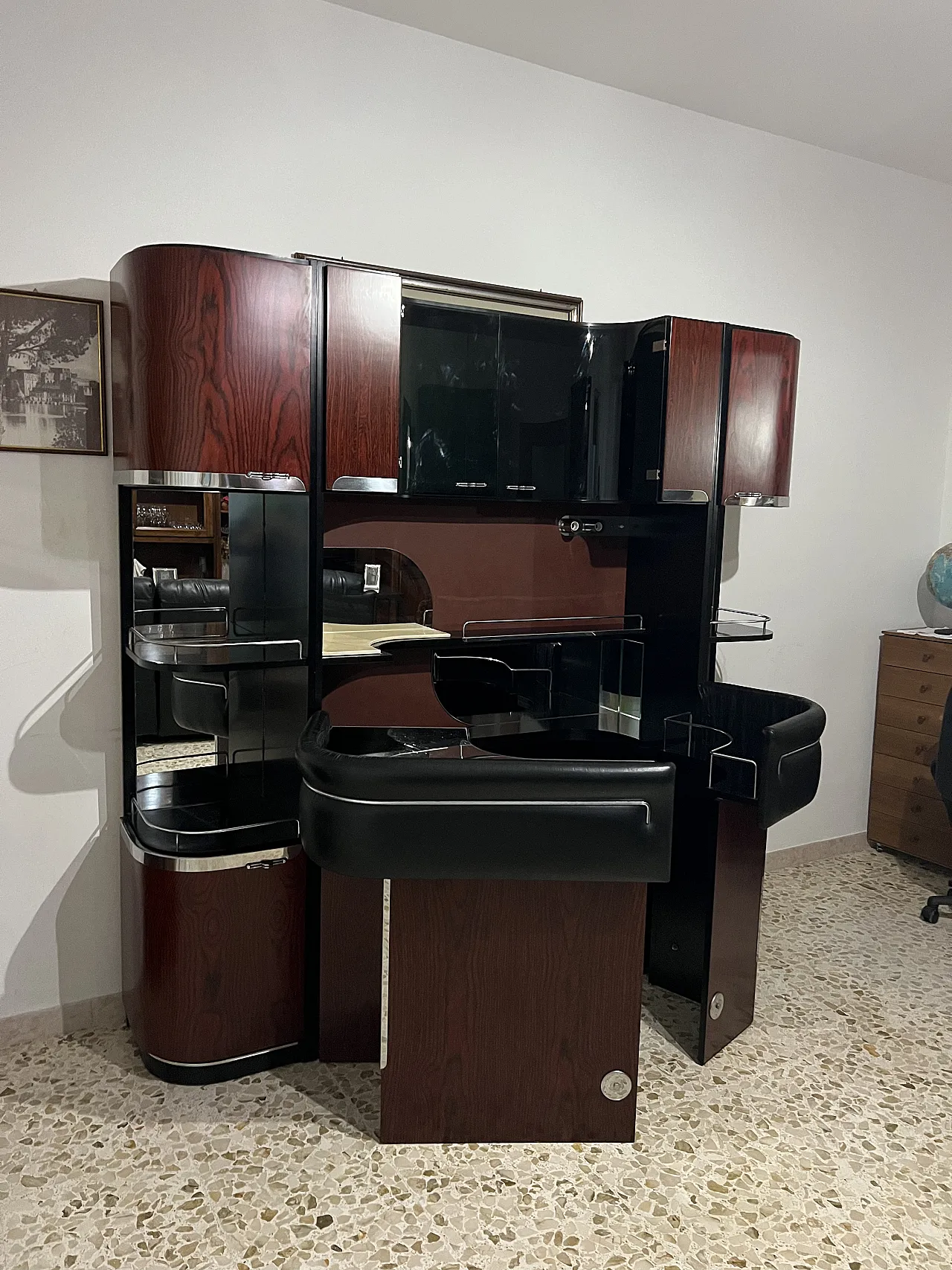 1970s bar cabinet 17