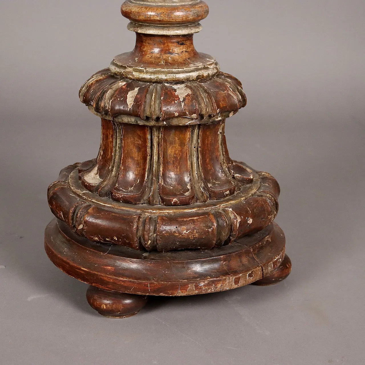 Lacquered and carved wooden floor lamp, 19th century 6