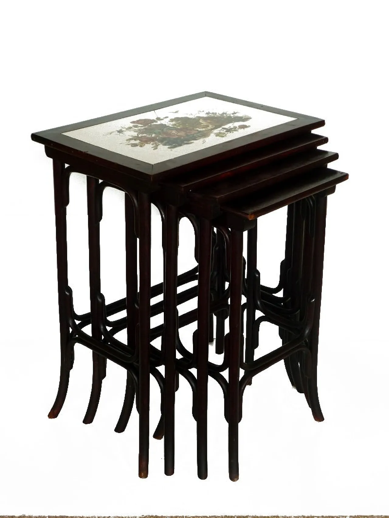 4 Tavolini impilabili Art Nouveau di Thonet, inizio '900 1