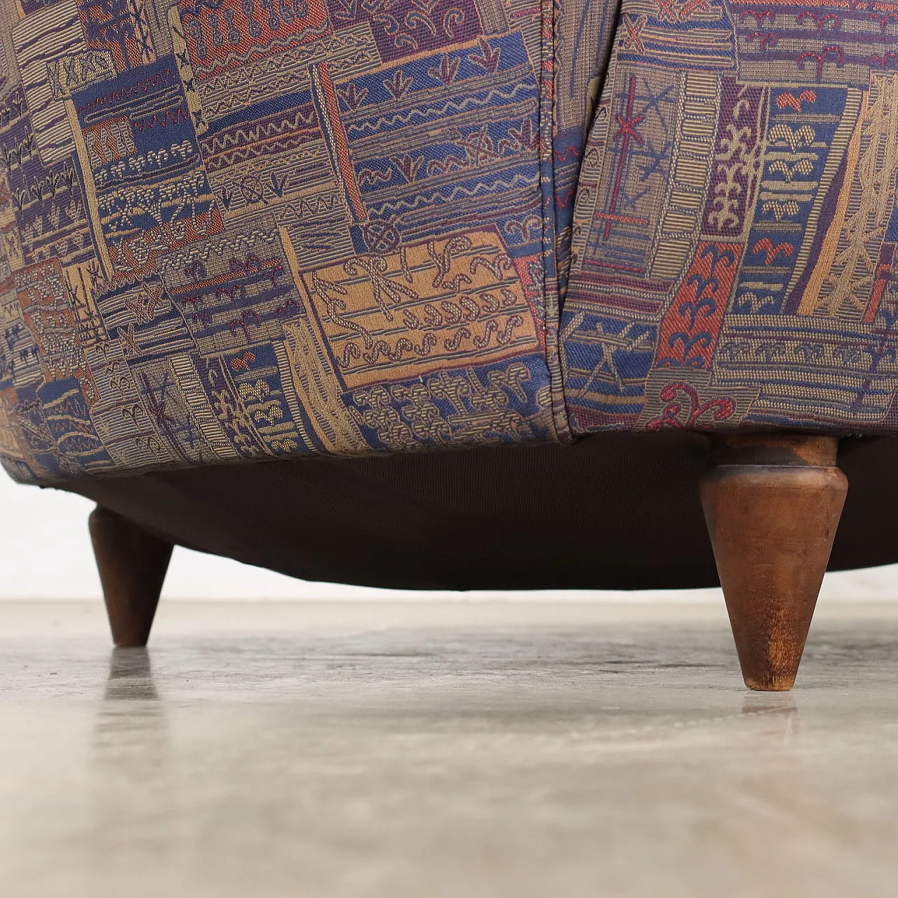 Divano a fagiolo in legno e tessuto, anni '60 7