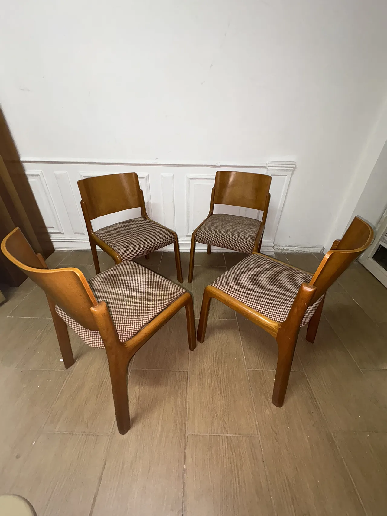 Sedie in legno anni 60 1