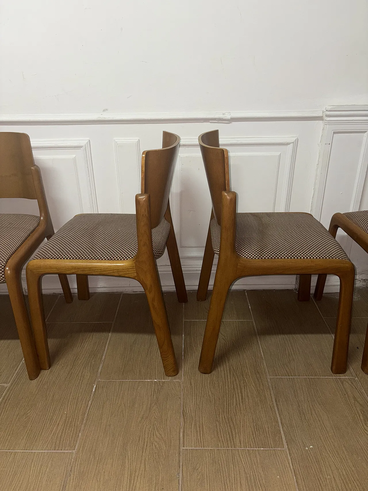 Sedie in legno anni 60 10