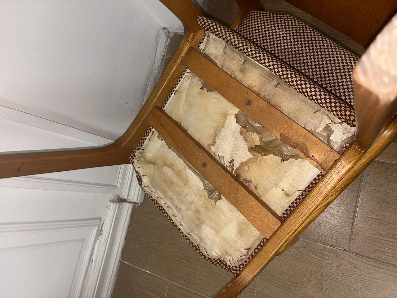 Sedie in legno anni 60 14