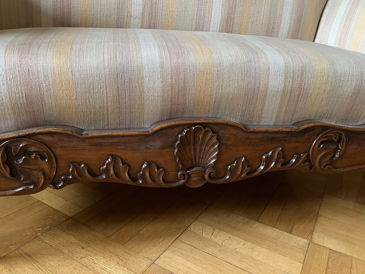 Sleigh sofa, 19th century 8