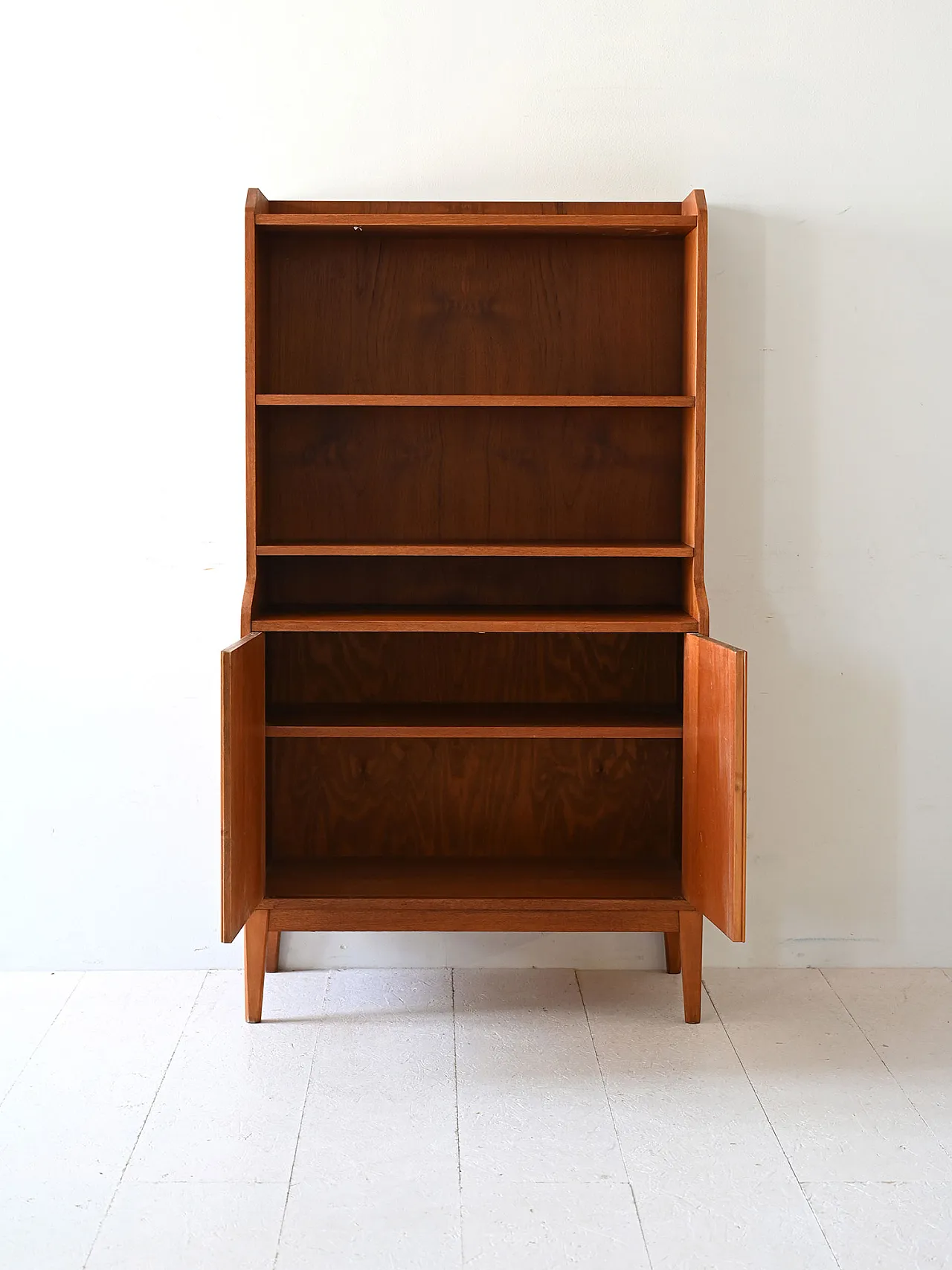 Scandinavian library in teak with doors doors 3