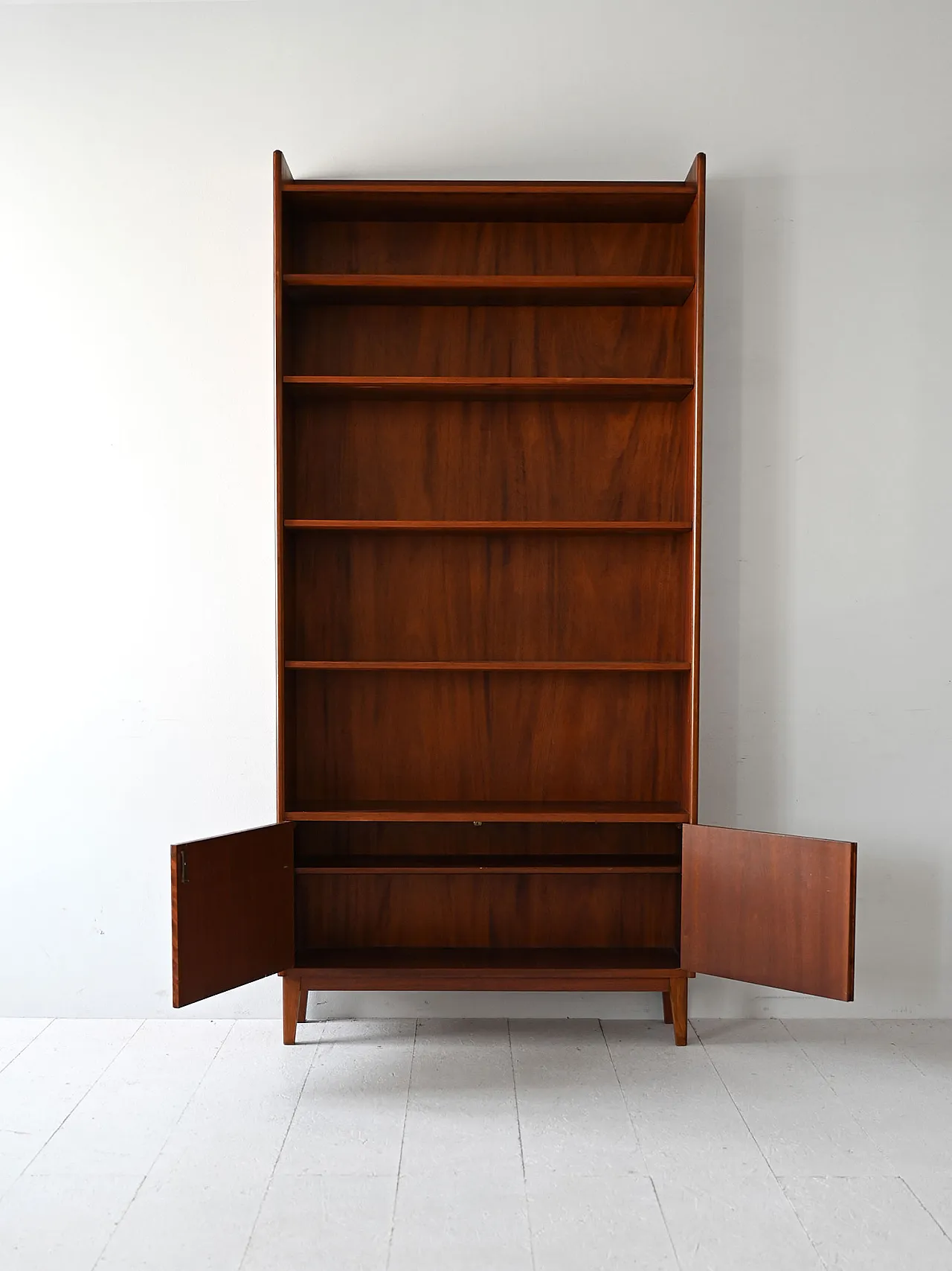 Libreria scandinava a parete in teak, fine anni '50 3