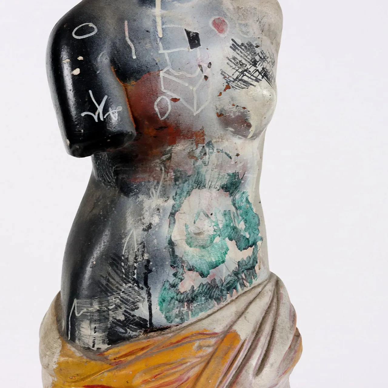 Venus de Milo-shaped column in Pop Art style 6