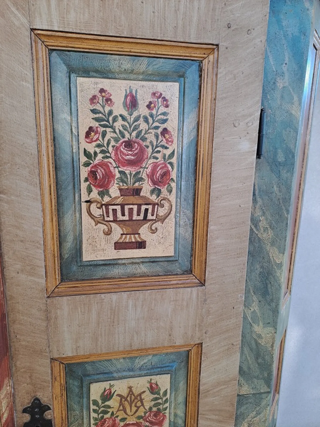 Armadio tirolese dipinto, '800 5