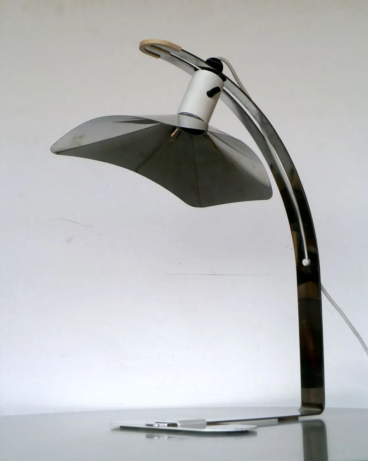 Corolla table lamp by Grignani for Luci Italia, 1960s 3