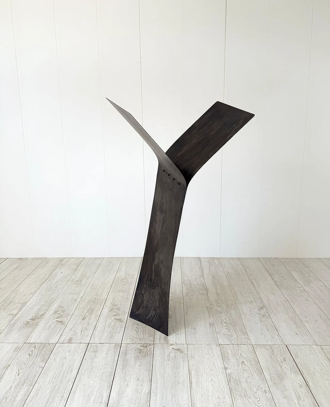 Leggio sculpture by Ron Arad, 1990s 4