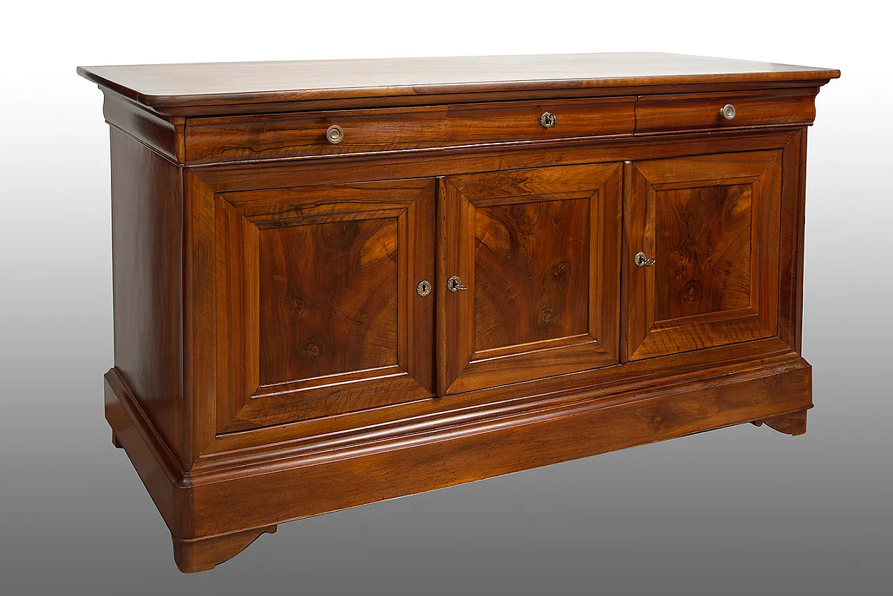 French Provencal sideboard in solid three door walnut, 19th century 1