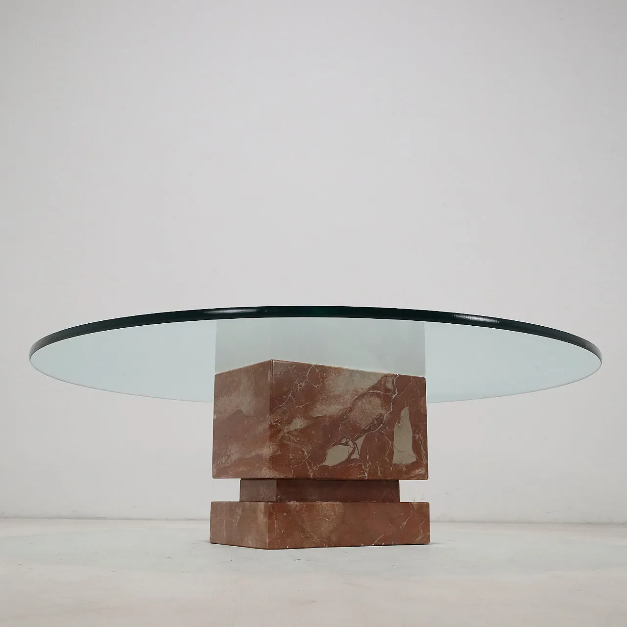 Red marble coffee table with round glass top, Italy 1980s 9