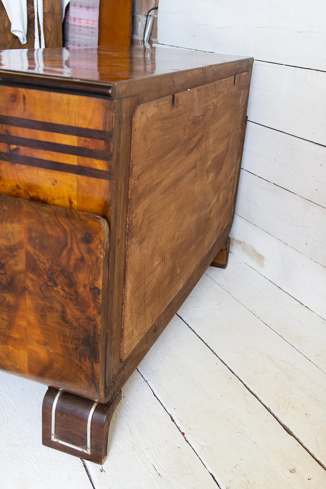 Cassettiera Art Déco in radica e noce e acciaio, anni '30 28