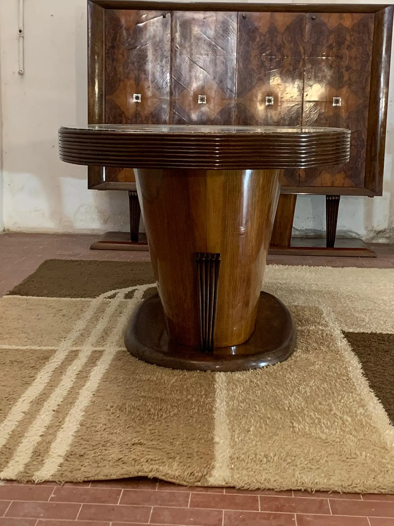 Table and 10 chairs, 1940 14