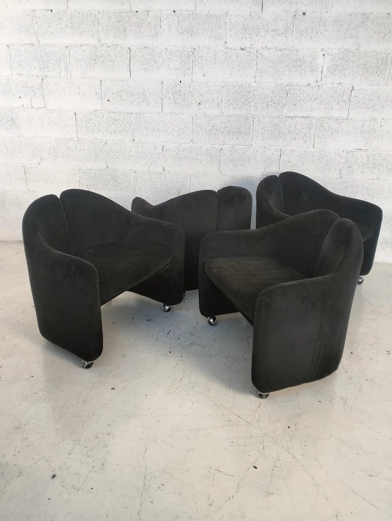 4 sedie su ruote PS142 di Eugenio Gerli per Tecno anni '70 3