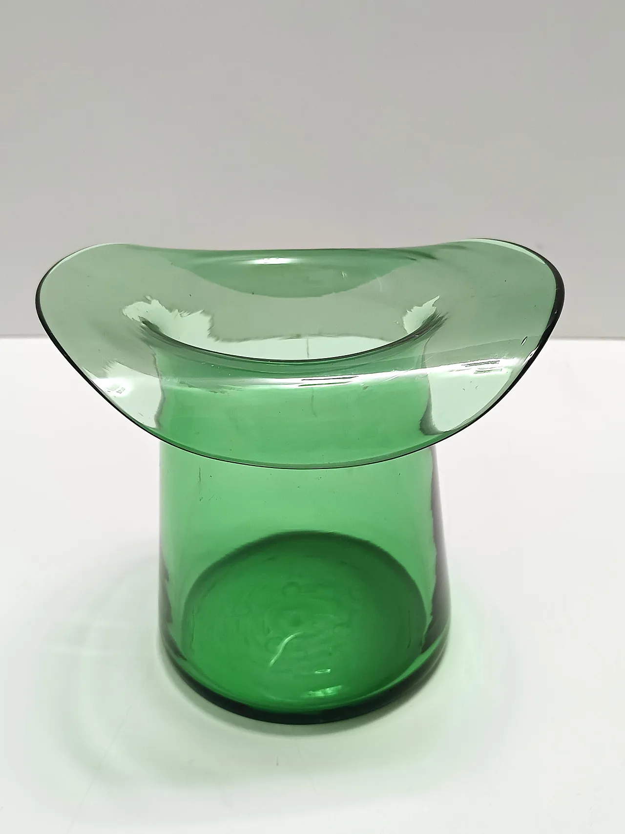 Cylindrical Green Hand-Blown Glass Vase, Empoli, Italy 4