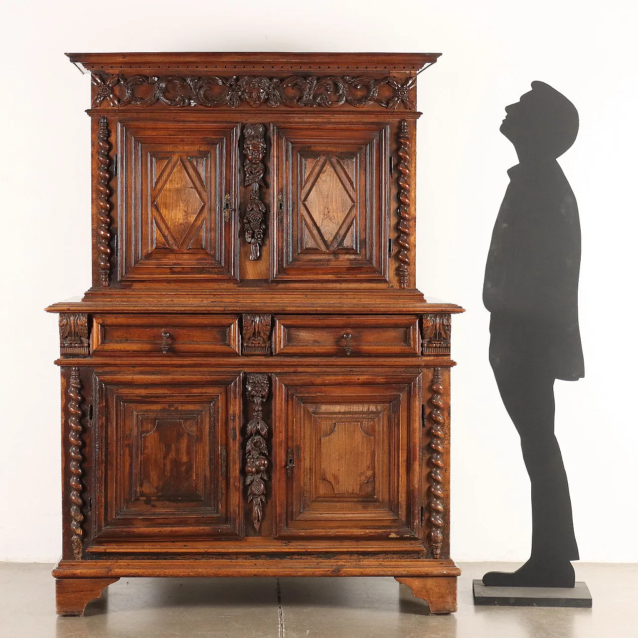 Neo-Renaissance double-bodied wooden sideboard, mid-19th century 2