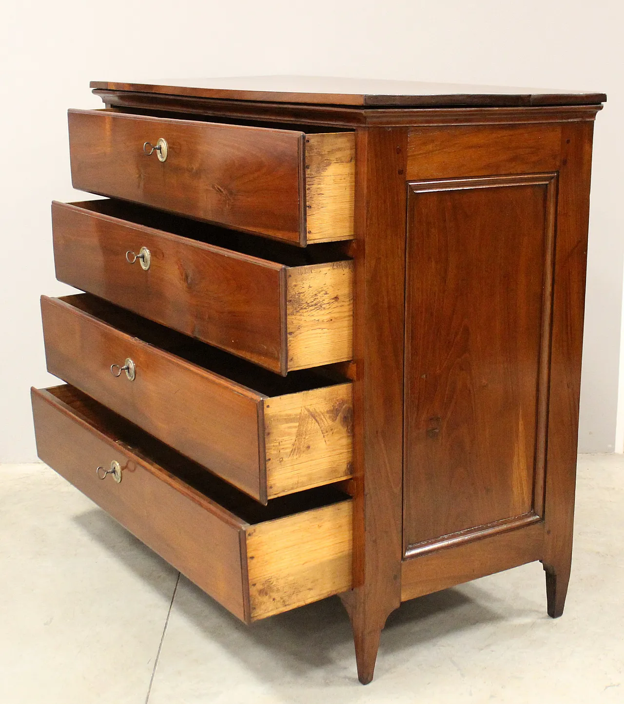 Director of Directory Directory in Noce '700 Italy 6