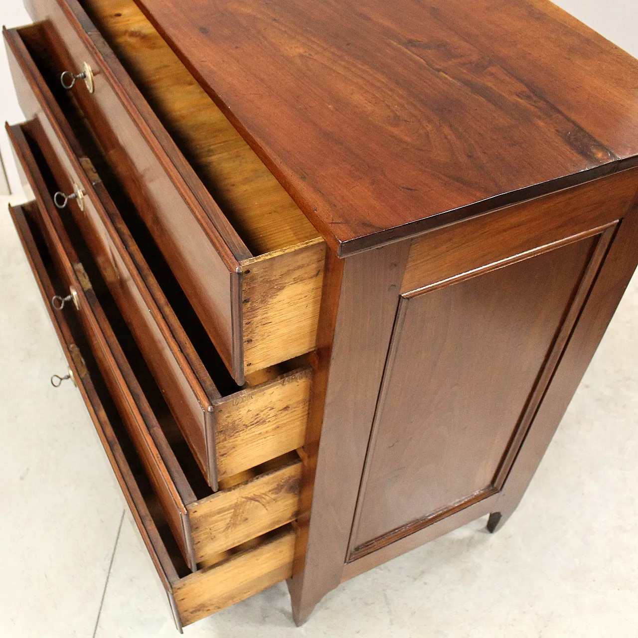 Director of Directory Directory in Noce '700 Italy 10