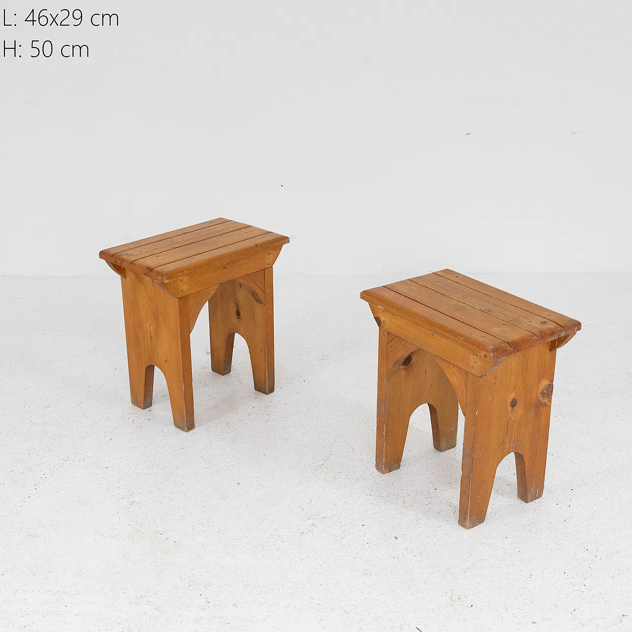 Coppia di piccole panche in abete, anni '70 6