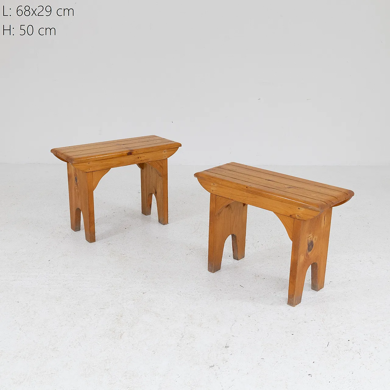 Coppia di piccole panche in abete, anni '70 7