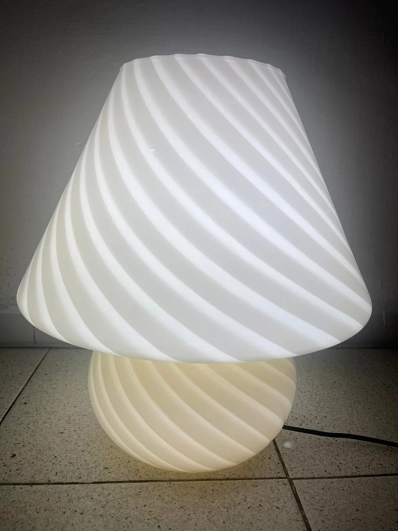 Murano mushroom lamp, 70s 9
