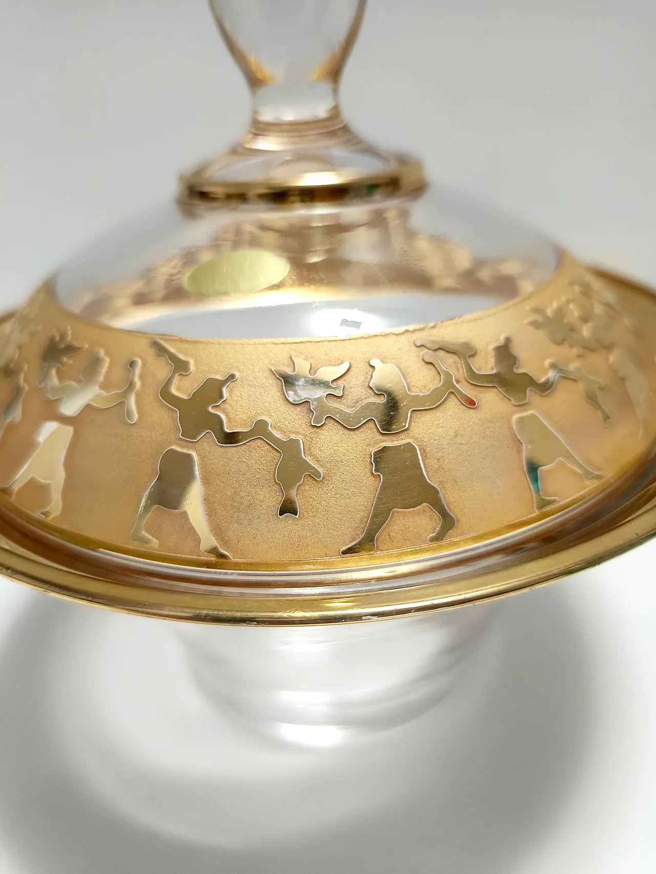 Crystal Trinket Bowl with Gold Details 7