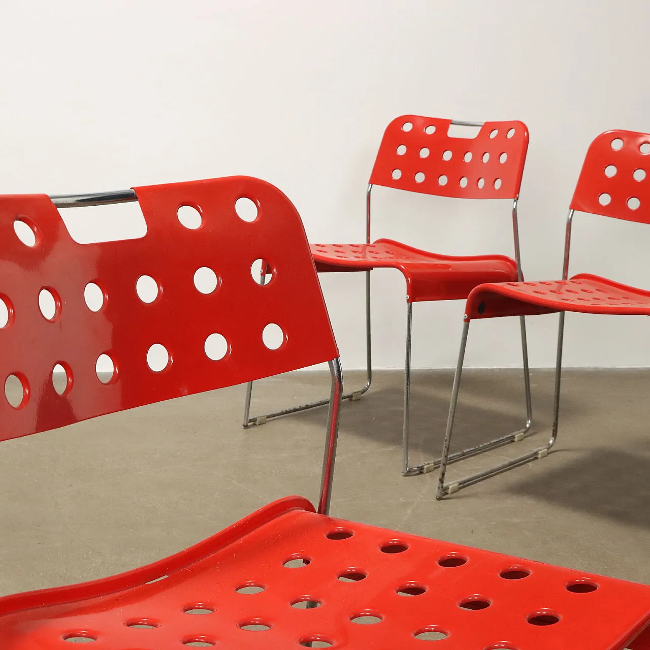 4 Omstak chairs by Rodney Kinsman for Bieffeplast, 1970s 3