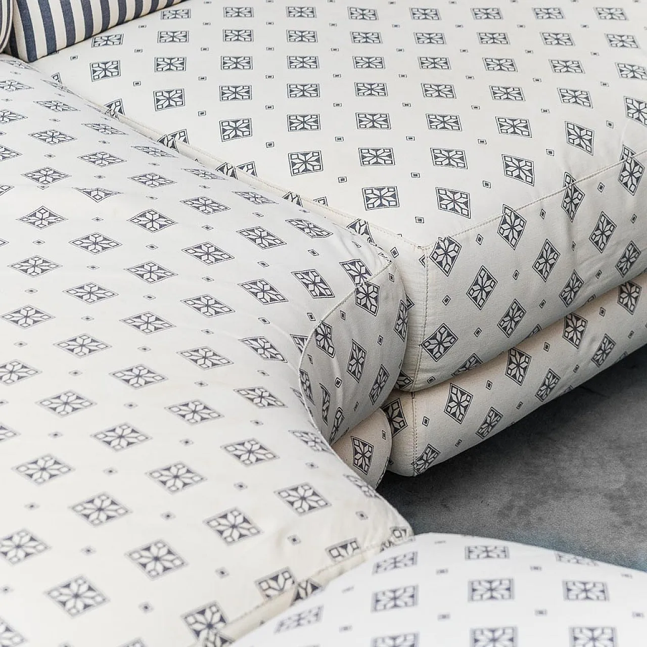 Busnelli Italy modular sofa in fabric, 70s 3