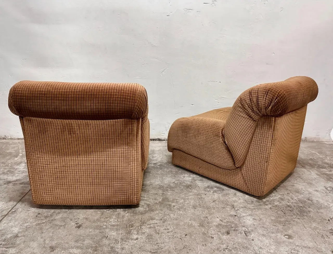 Pair of Doimo armchairs, 1970s 6