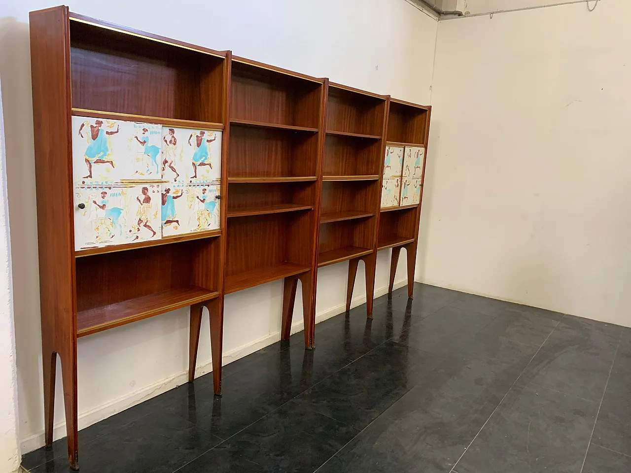 Pair of Mahogany Bookcases by Osvaldo Borsani, 1950 3
