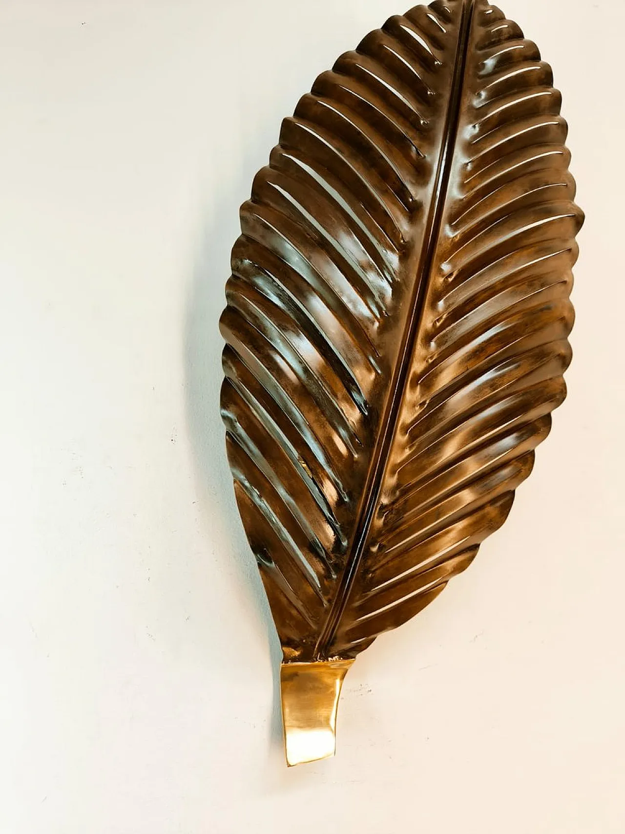 Brown metal palm leaf wall sconce, 1970s 6